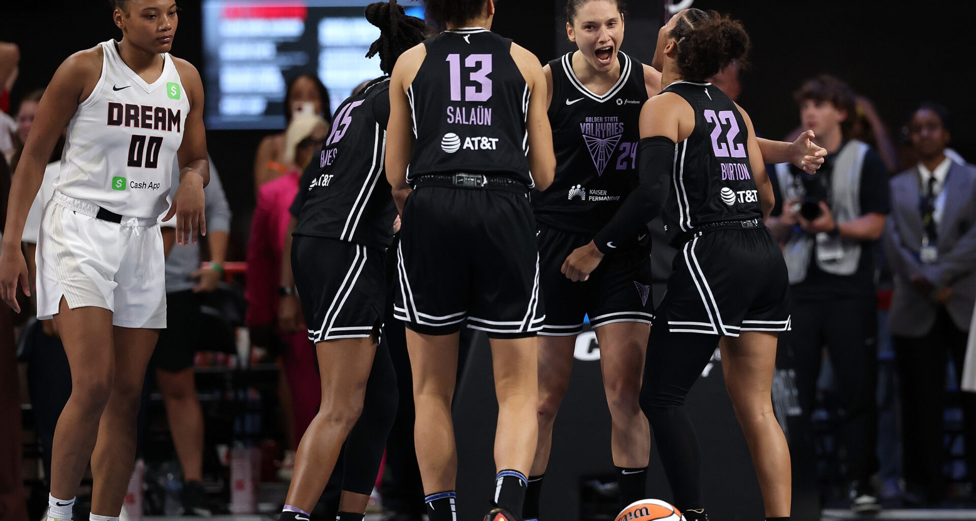 Golden State Valkyries v Atlanta Dream