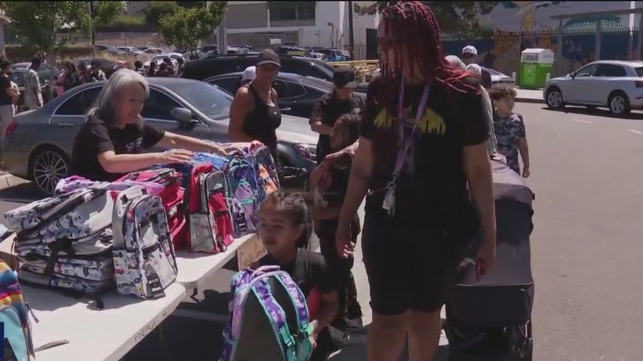 NBA stars from Oakland host back-to-school giveaway amid rising prices on supplies
