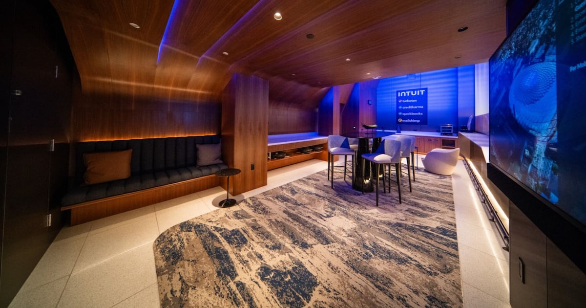 Courtside Cabanas at Intuit Dome