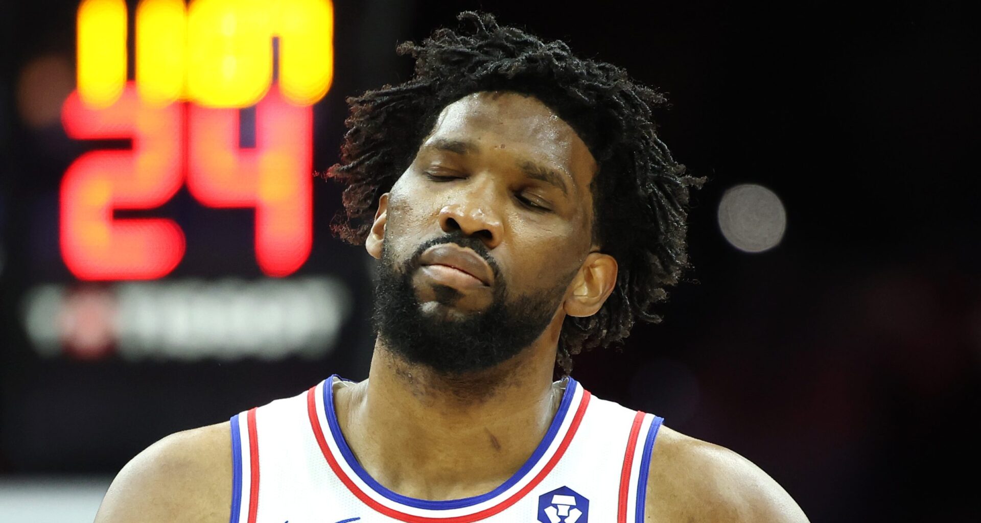 Medical Professional Weighs In on Sixers' Embiid Situation