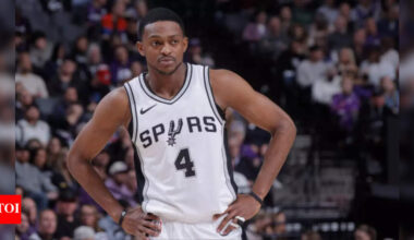 De’Aaron Fox Signs $229 Million Extension, Shares Emotional Message with San Antonio Spurs Fans | NBA News