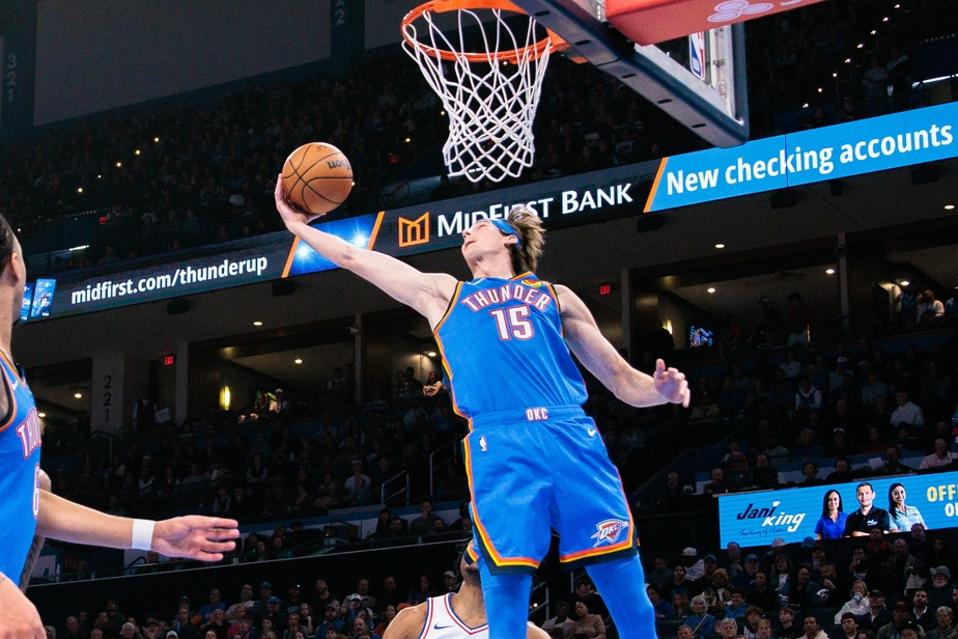 Philadelphia 76ers v Oklahoma City Thunder