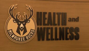 Milwaukee Bucks unveil new health and wellness clinic in Schlitz Park