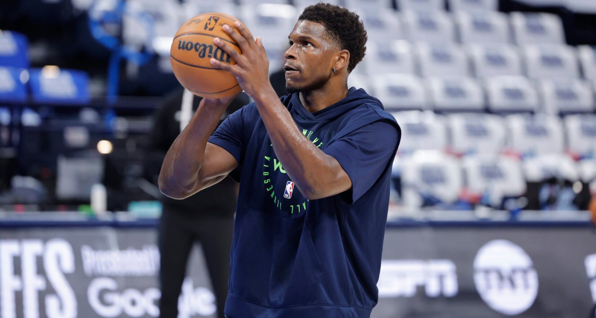 Minnesota Timberwolves Join Vikings on Christmas Day