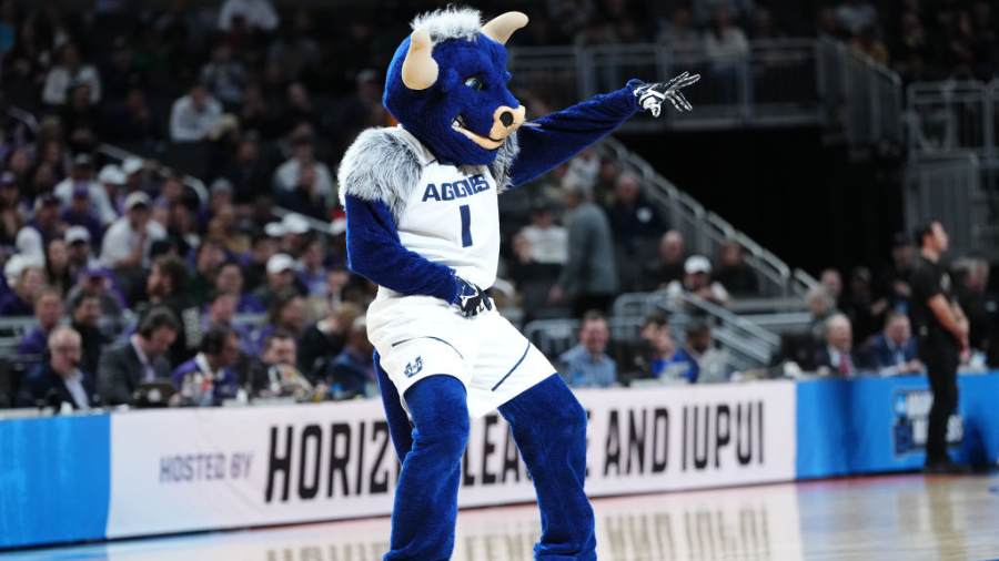 Utah State Basketball, Paul Molinari...