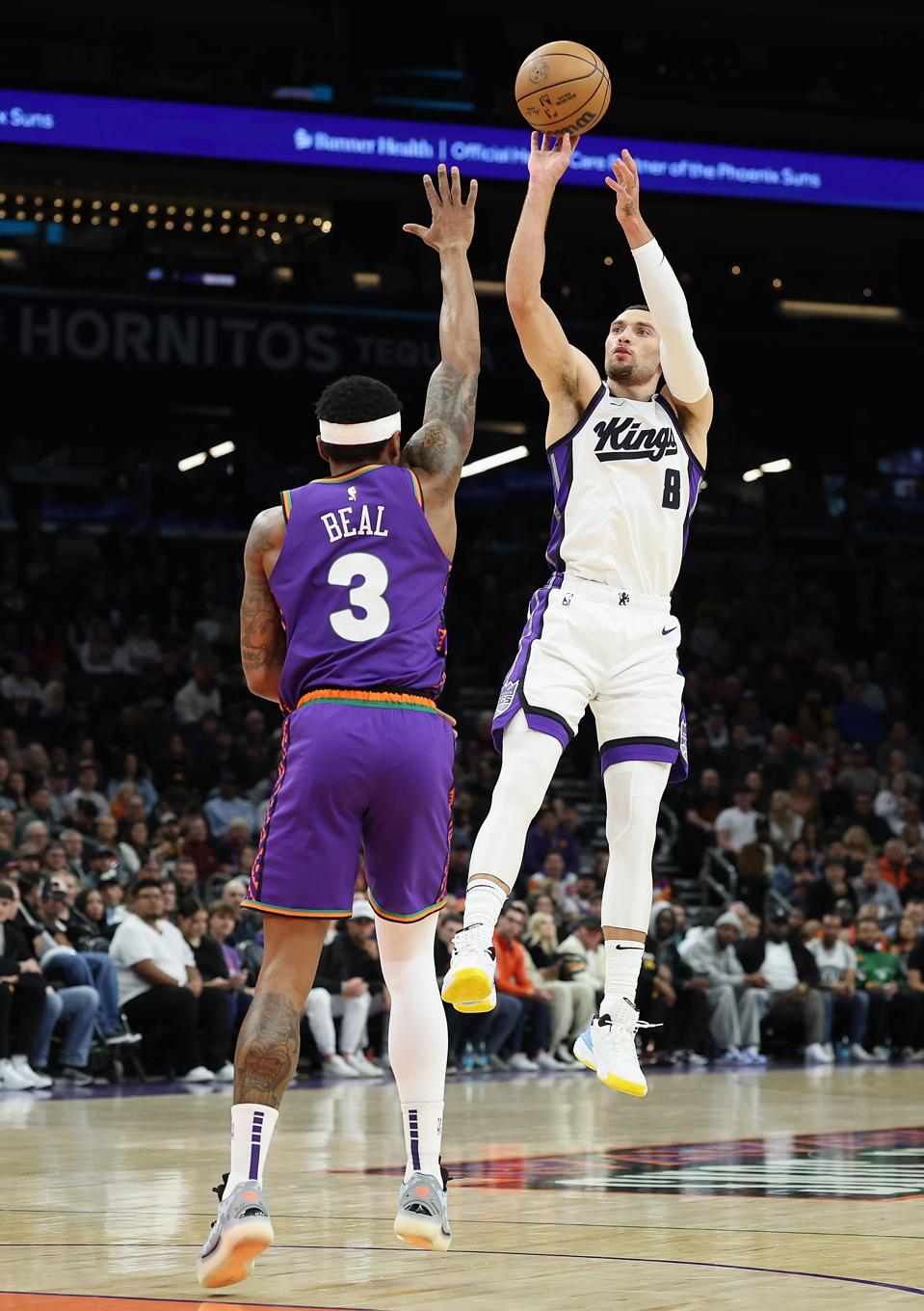 Sacramento Kings v Phoenix Suns