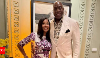 Magic Johnson’s wife Cookie Johnson celebrates the Los Angeles Lakers legend’s 66th birthday at world famous chef’s restaurant | NBA News