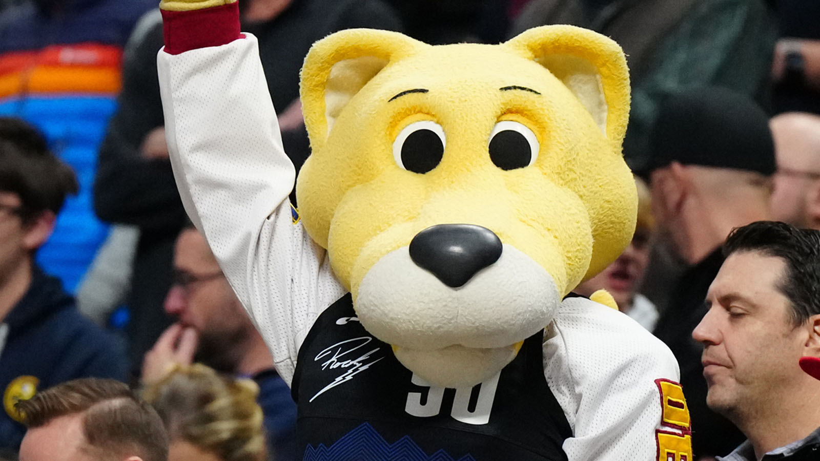 Denver-Nuggets-mascot-Rocky