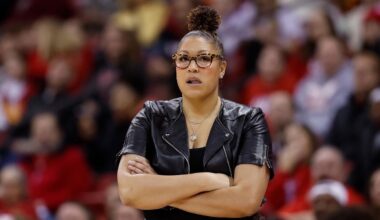 Five ex-Wisconsin women's basketball players sue former coach Marisa Moseley, alleging mental abuse