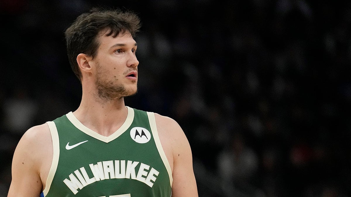 Danilo Gallinari with the Bucks