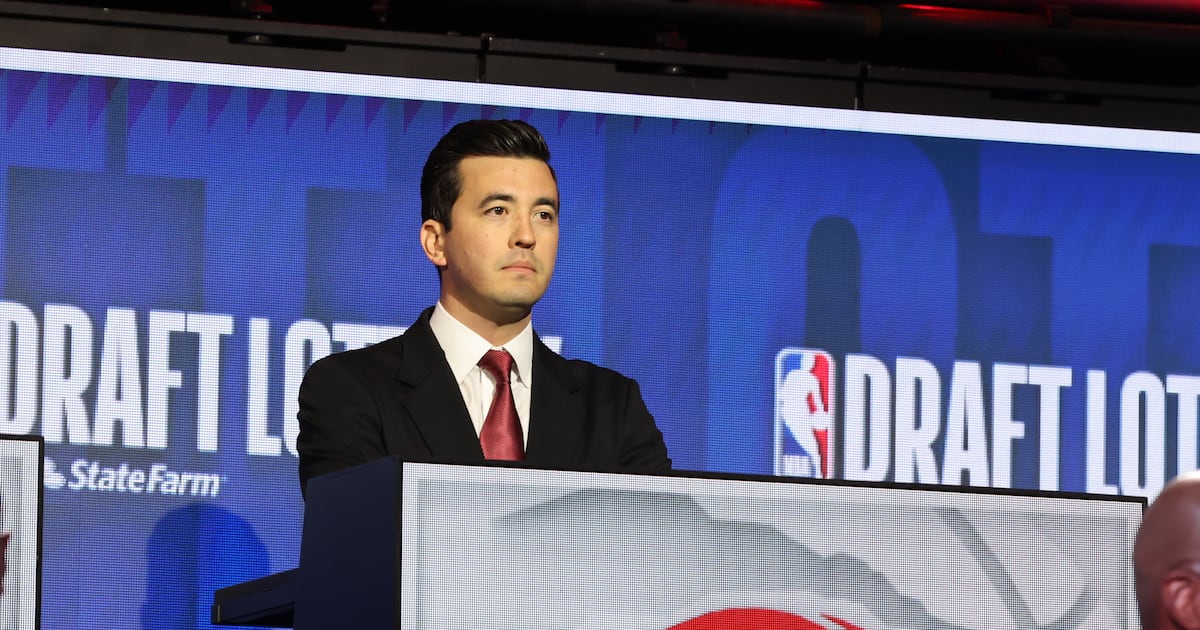 Toronto Raptors extend GM Bobby Webster, who takes more control of team