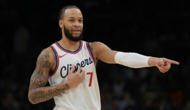 Bucks boost their depth by signing former Clippers wing Amir Coffey