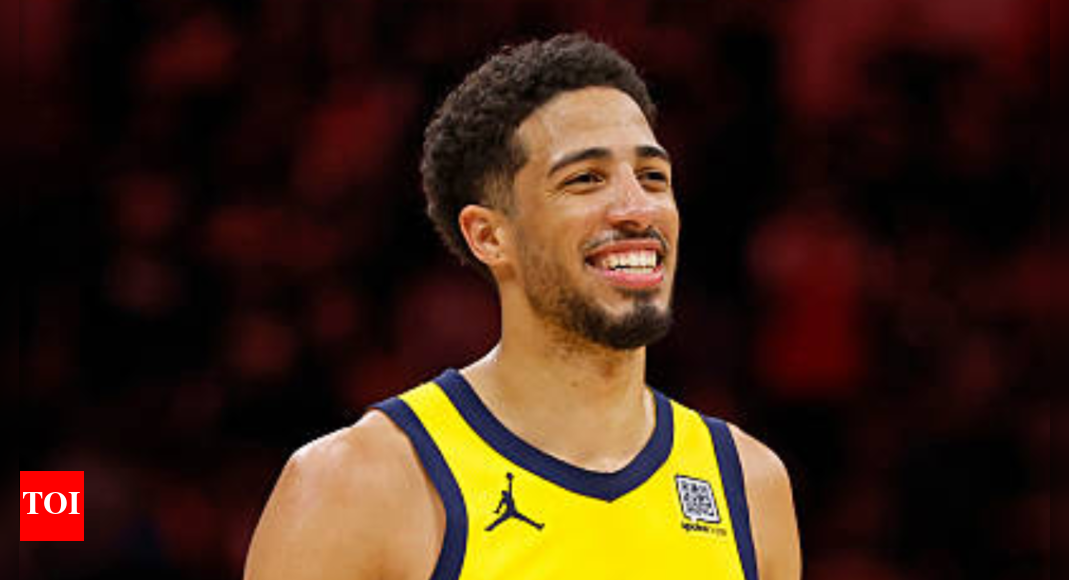 Indiana Pacers fan takes fanboying to the next level by getting hand tattoos of Reggie Miller and Tyrese Haliburton | NBA News