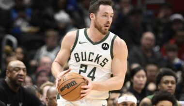 Hornets acquire Connaughton, 2 second-round picks from Bucks for Micic, AP source says