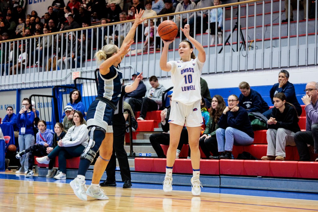 UMass Lowell women's basketball team excited about 2025-26 season