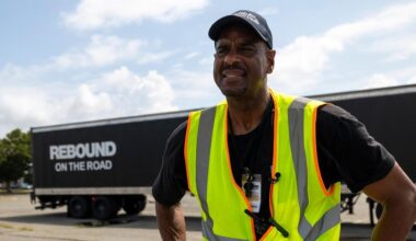 NBA star Jayson Williams went to prison for shooting a man 15 years ago. Now, he's giving LIers a second chance with Rebound on the Road.