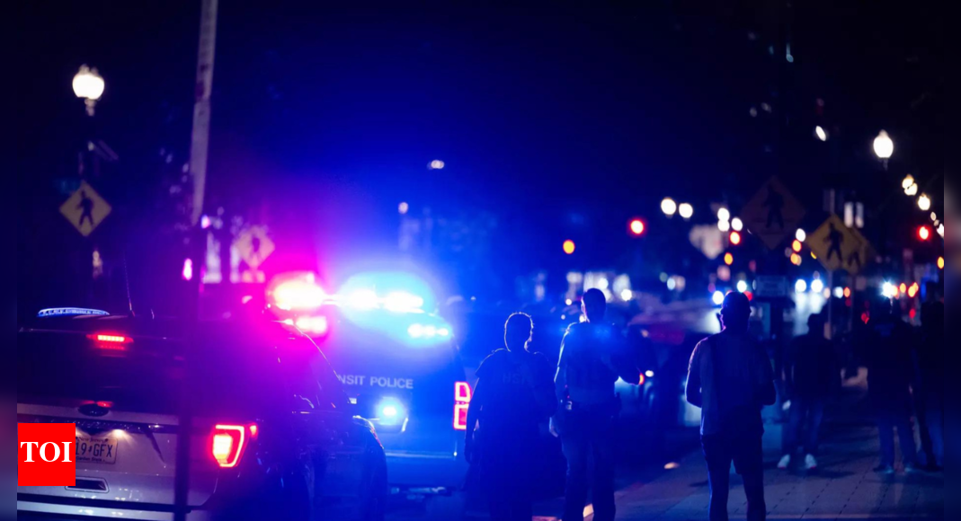 NYC Bronx park shooting: 1 killed, 4 wounded during basketball match; teen girl critically injured after being shot in face | World News