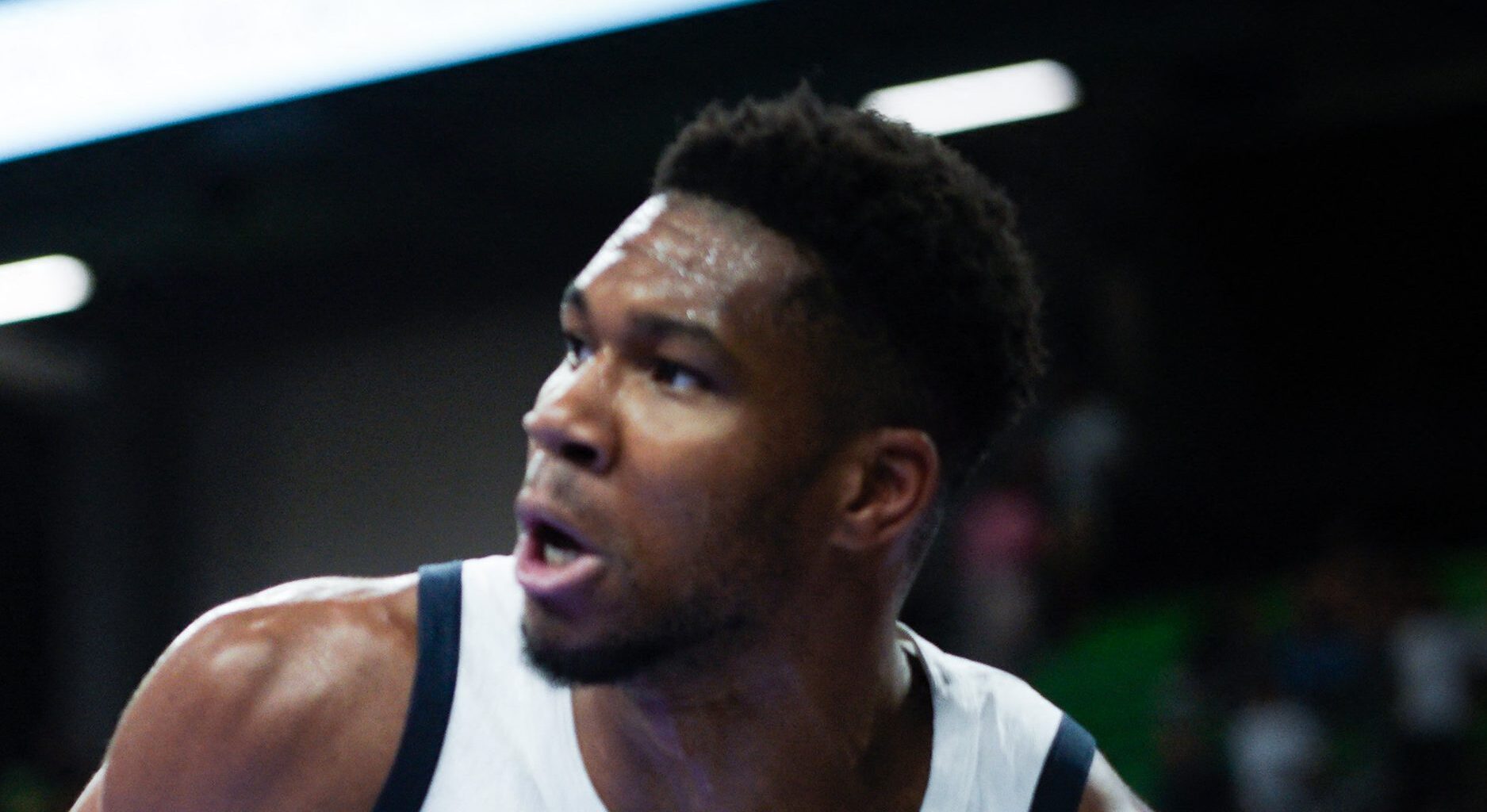 Wild 5-Team Trade Proposal Lands 2-Time MVP With Knicks