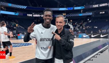 Sacramento Kings' newest point guard Dennis Schroder wows franchise owner Vivek Ranadive by leading Germany to another win in EuroBasket 2025 | NBA News
