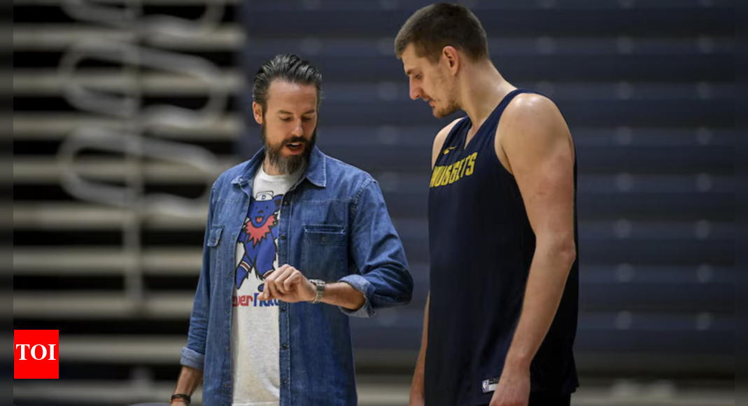 Nikola Jokic receives warm gesture from Denver Nuggets executive despite declining a $212 million contract extension | NBA News