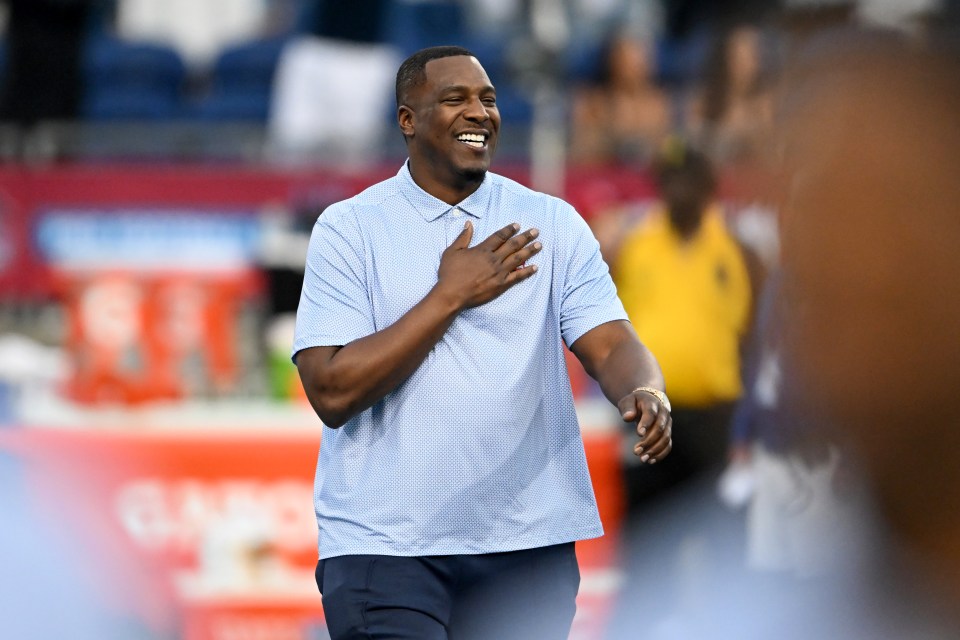 Gates was honored ahead of the hall of Fame Game