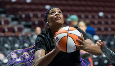 Aaliyah Edwards makes Connecticut Sun home debut