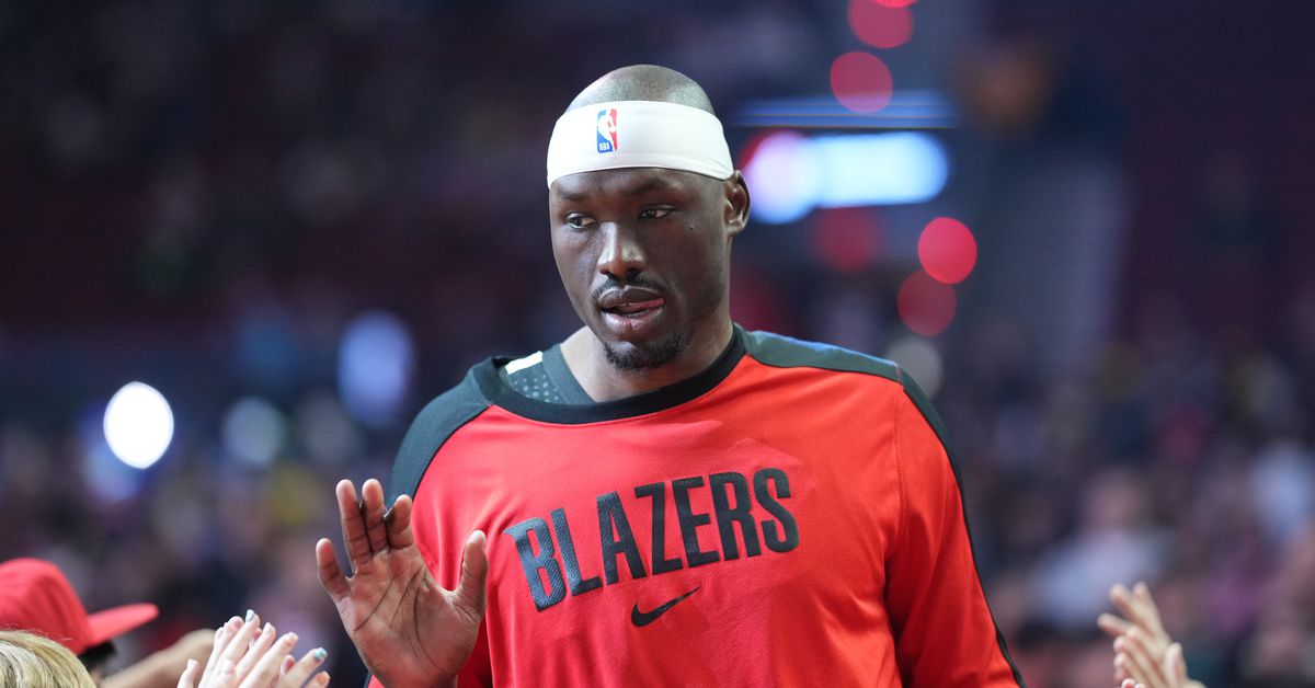 Trail Blazers Guarantee Duop Reath’s Contract for 2025-26