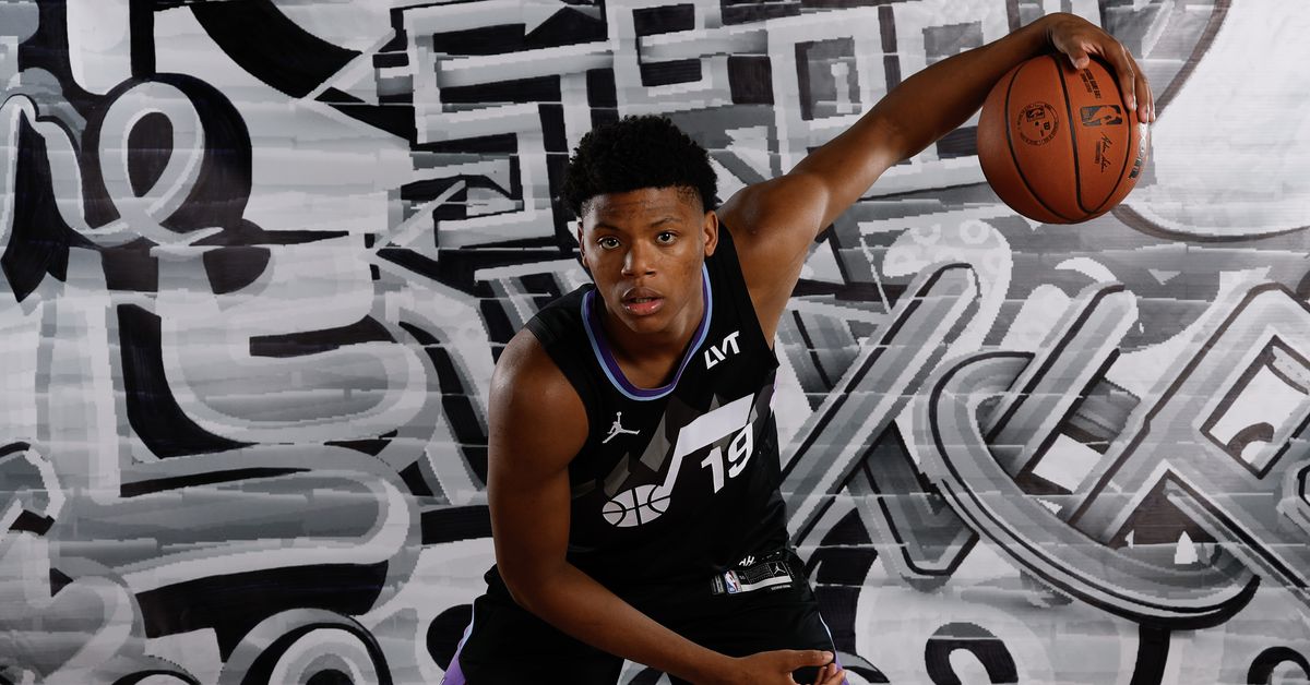 Utah Jazz news and notes: New uniforms, top NBA sophomores, and the Jazz’s best fantasy players