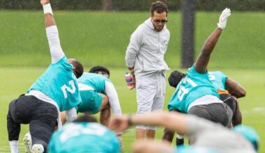 Exploring the Dolphins' most difficult roster decisions. And personnel nuggets