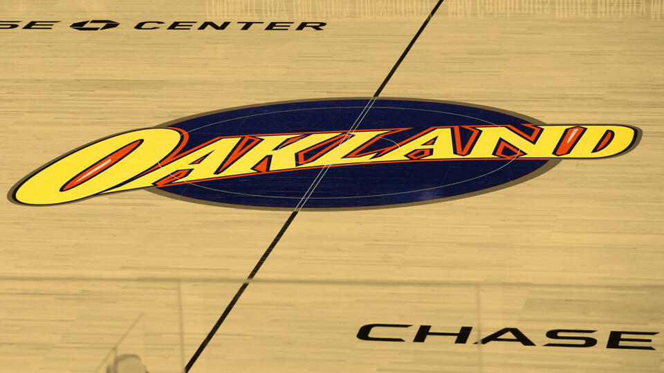 Bill Simmons shared his take on the Warriors in 2002: "The most consistently dumb NBA franchise of the past 25 years"