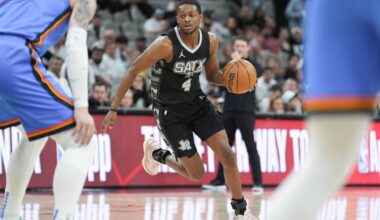 Spurs agree to four-year, $229 million extension with Fox