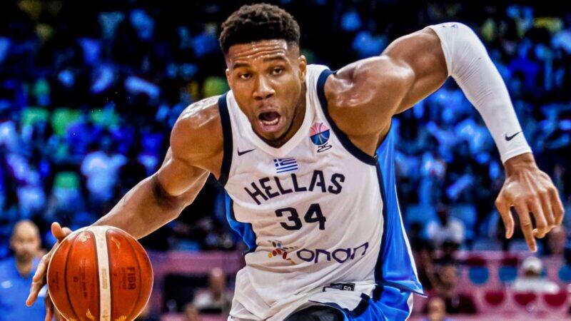 Darvin Ham Breaks Down Giannis Antetokounmpo’s “Superman” Role With Bucks Compared To Greece