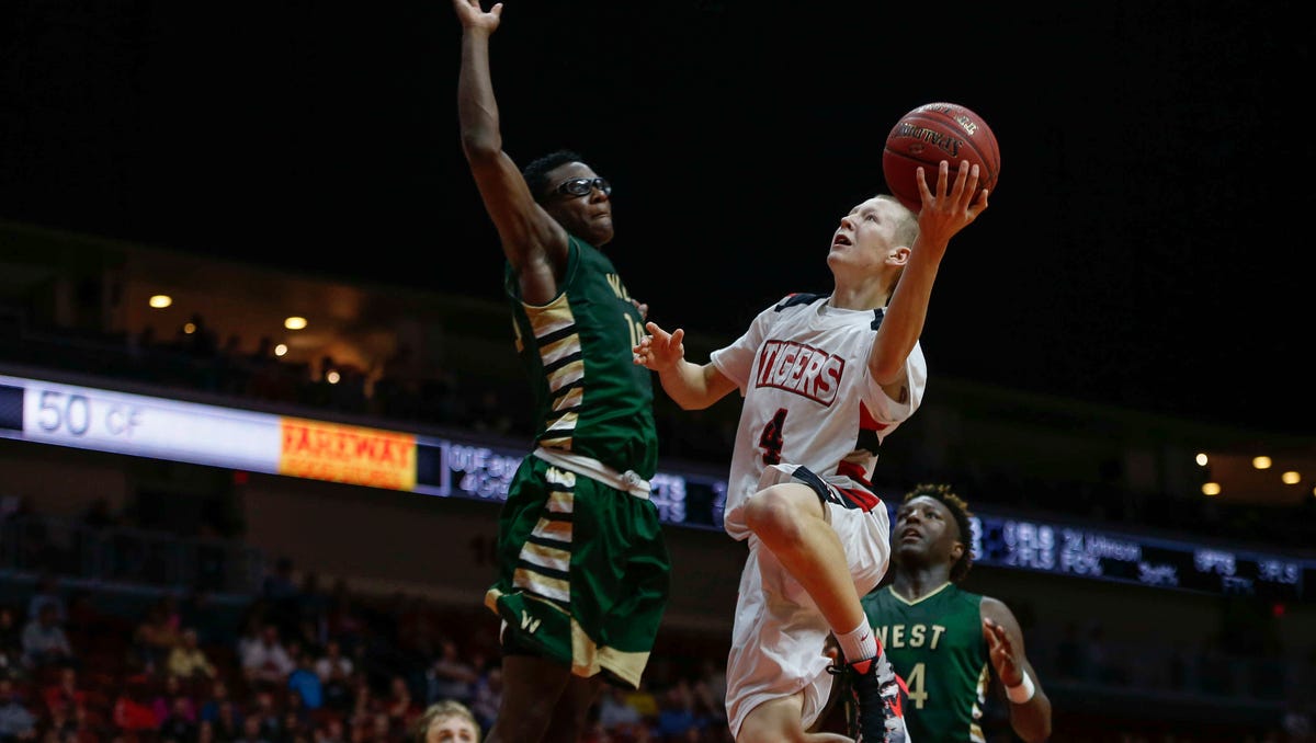 Behind the scenes of how Iowa native AJ Green made it to the NBA
