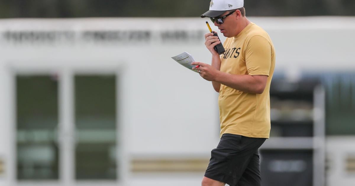 Kellen Moore's tempo to keep defenses 'on their toes' | Saints