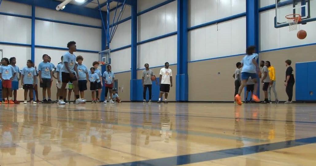 Roy Jackson Jr. hosts 2nd annual Dreamz Two Reality Basketball Camp | News