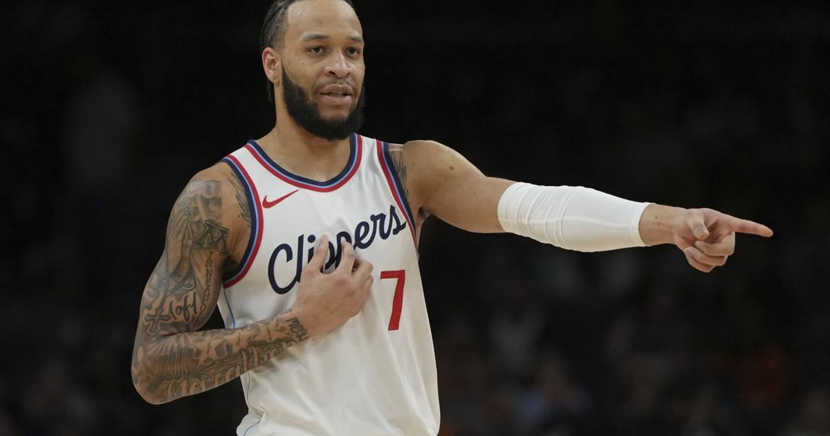 Bucks boost their depth by signing former Clippers wing Amir Coffey | National Sports