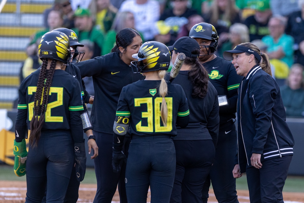 Melyssa Lombardi, Oregon softball assistant coaches receive raises after WCWS appearance