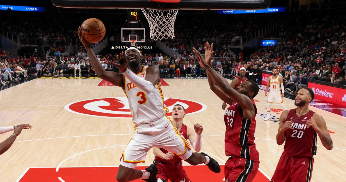 Collective experience on Hawks bench making it easier to get on same page