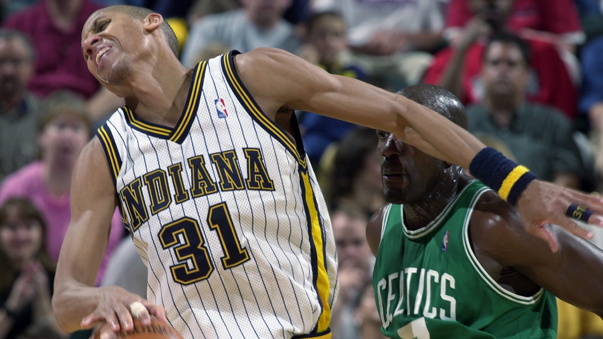 Miller says no to Ubuntu era; Cs 76ers sunk in bubble