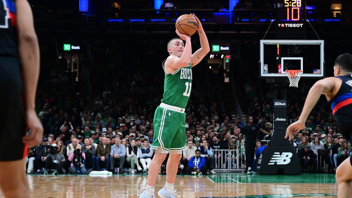 Should Payton Pritchard start for the Celtics next season?