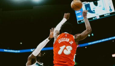 Grizzlies star changes number to honor dad