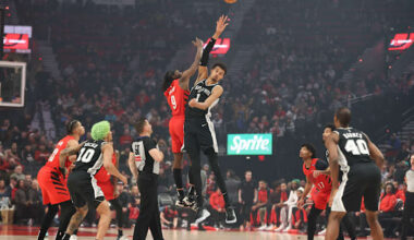 Wembanyama makes 2 free throws with 2.1 seconds left in Spurs' 118-116 win over Trail Blazers