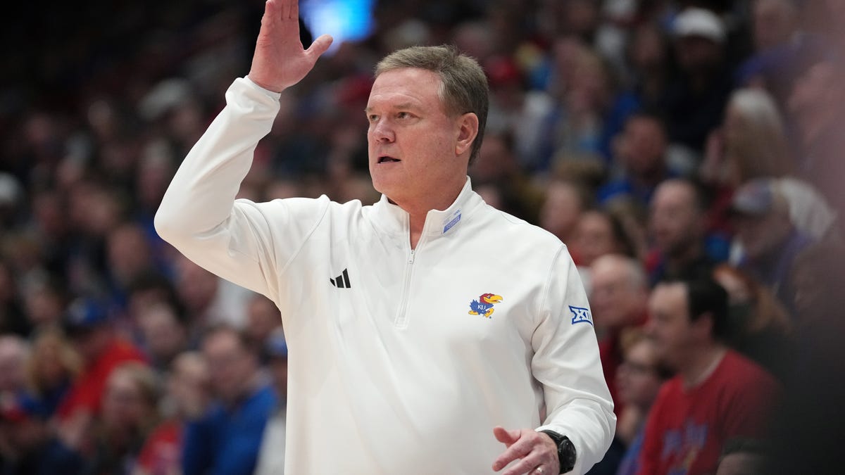 Kansas basketball adds Tony Bland as assistant coach for Bill Self