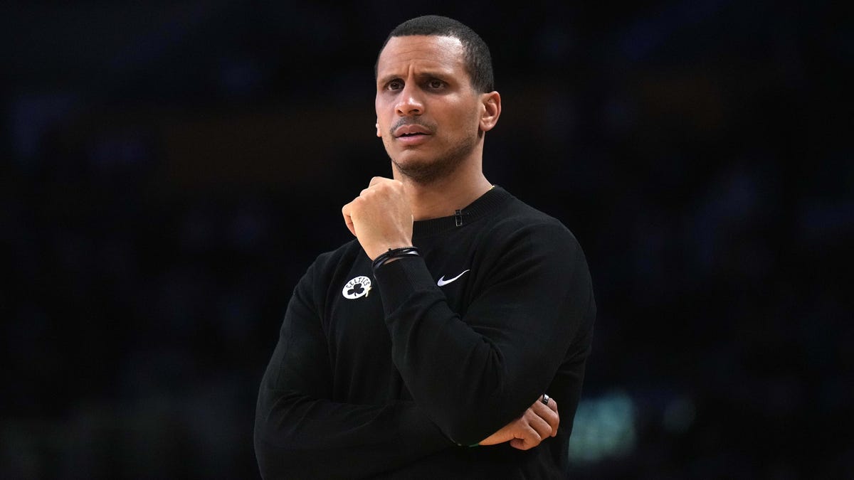 Where will the Celtics finish in the NBA's Atlantic Division standings?