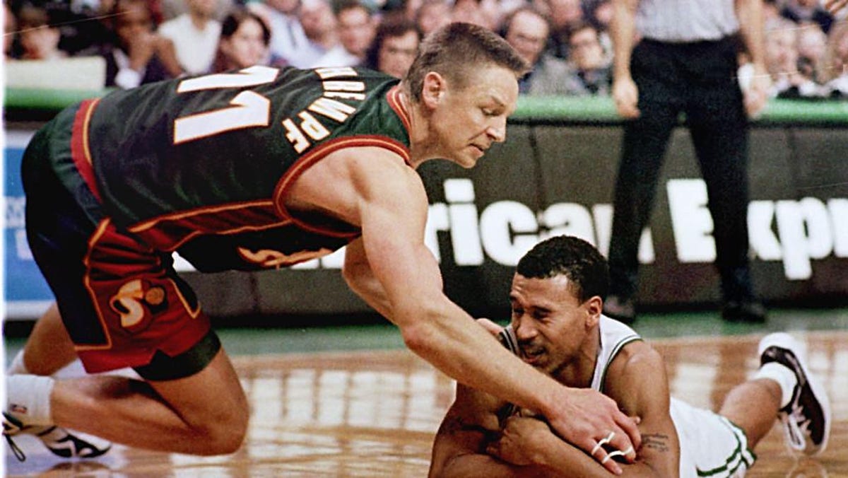 Barros signs, Brickowski, Atkins, Roberts, Kabengele born