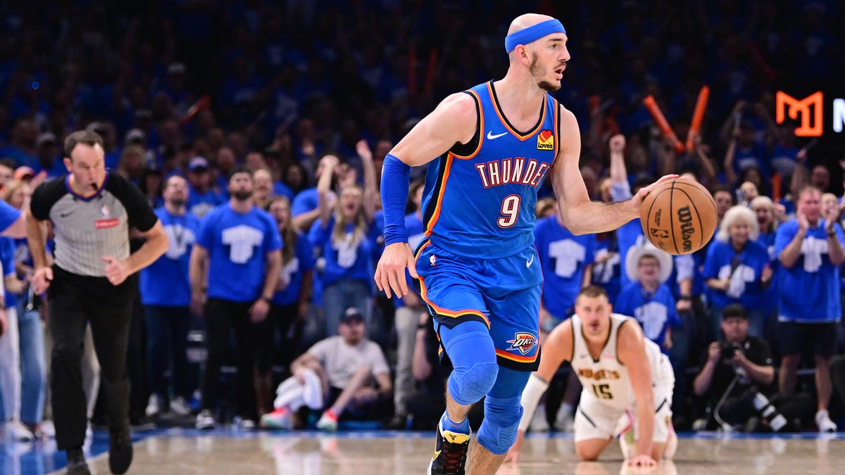 ESPN analyst boldly calls Alex Caruso the NBA's best defensive player