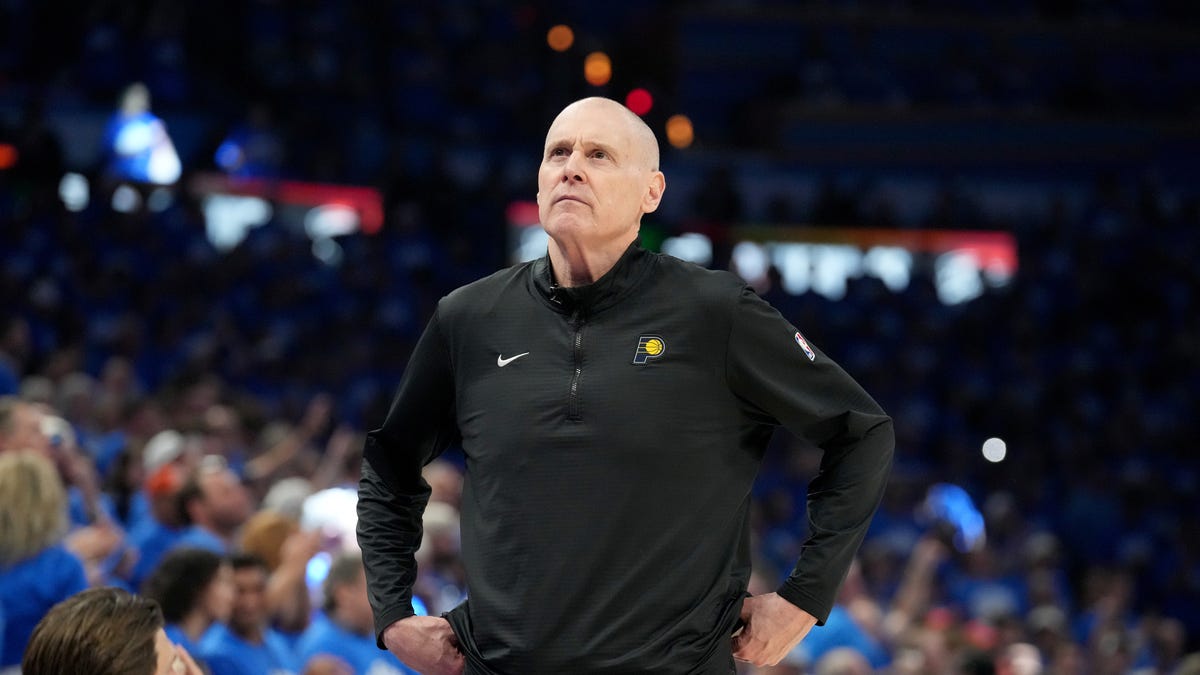 Pacers hire Johnny Carpenter as assistant coach, ties to Jay Huff, Grizzlies