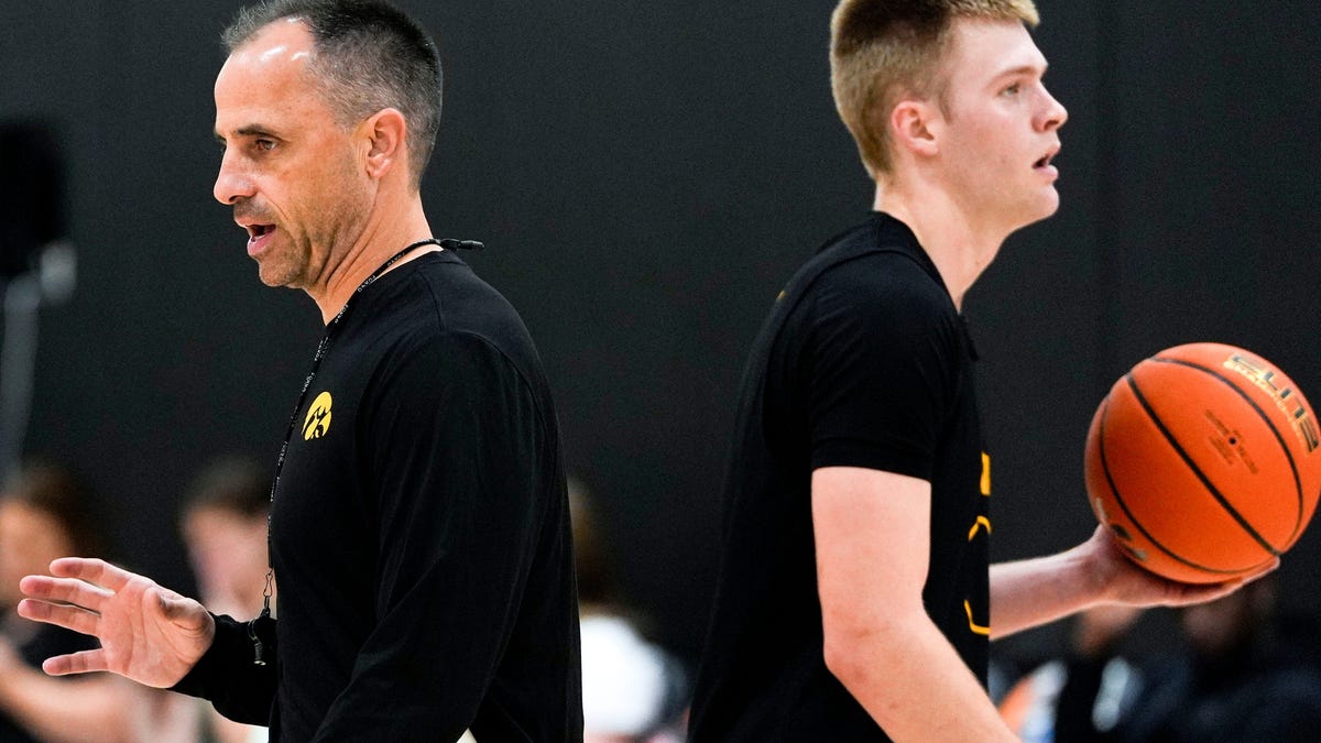 Iowa basketball transfer portal class among 247sports elite