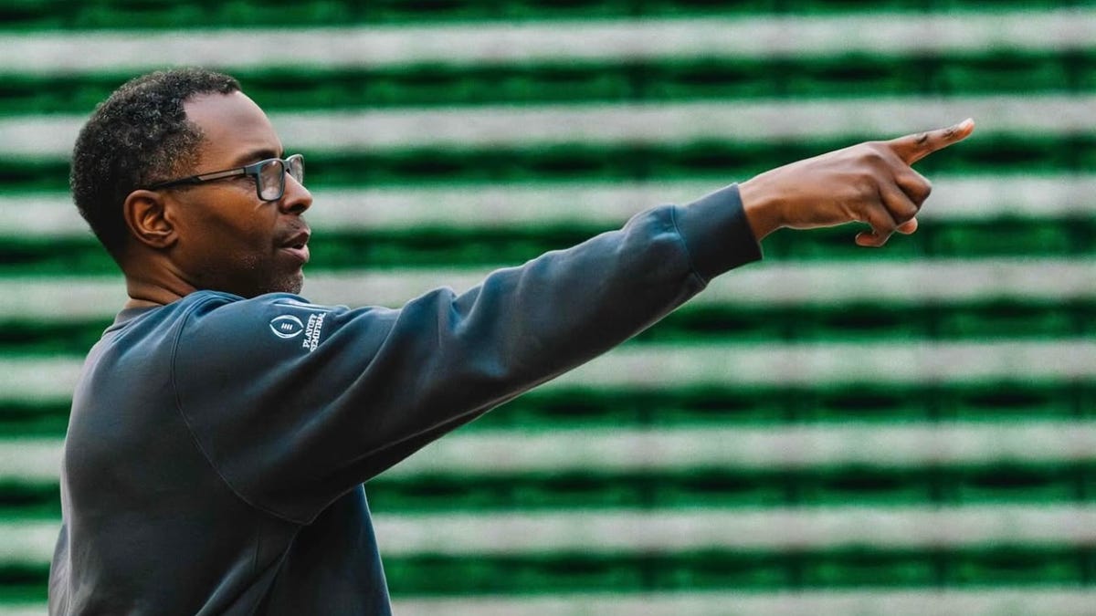 Charlie Ward to coach FAMU basketball at Disney World this December