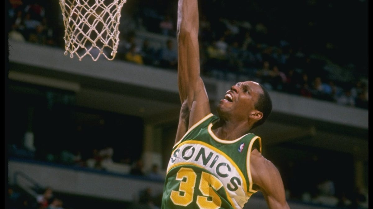 Thunder jersey history No. 35